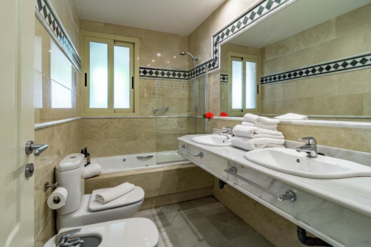 FA- Luxury 2 bedroom apt Fuente Aloha Marbella Exterior foto